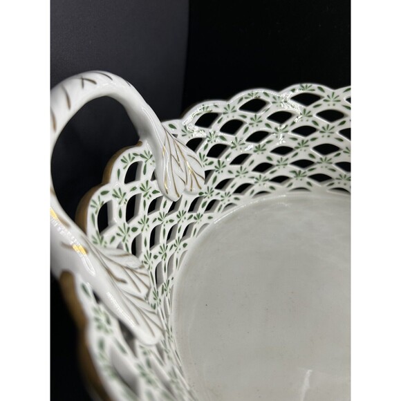 Andrea by Sadek Porcelain Basket Bowl Green & Gold Accents - Picture 3 of 11
